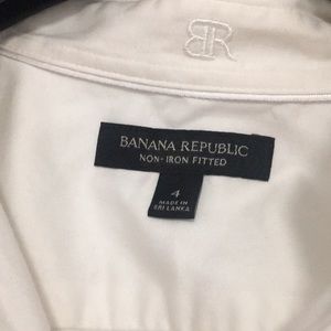 Banana Republic Classic White Button Down